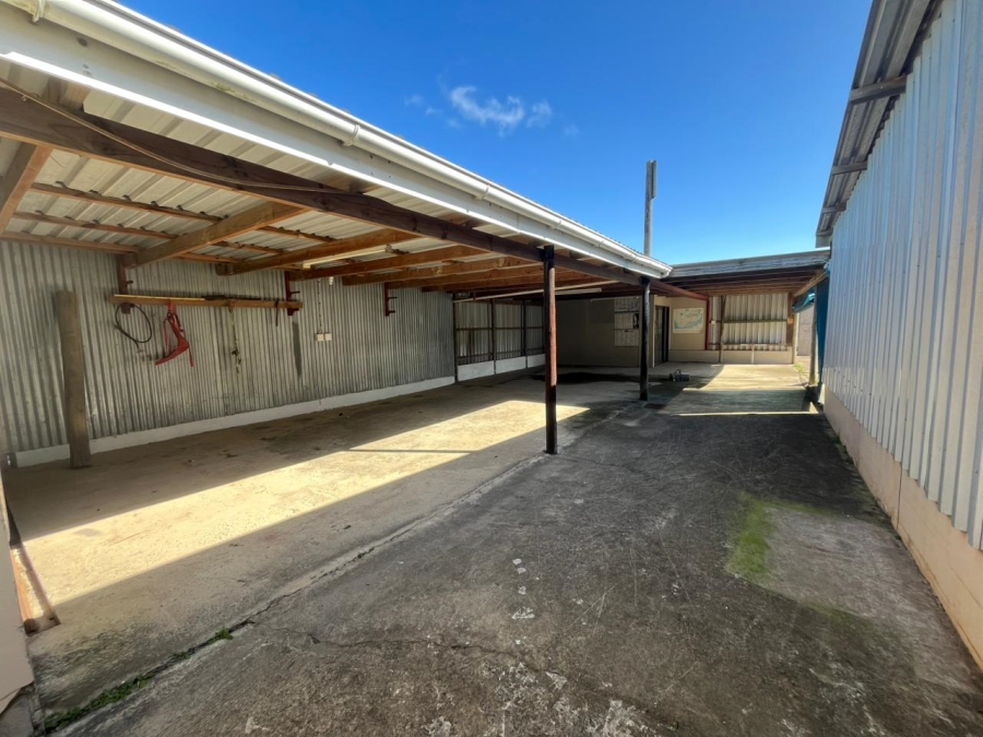  Bedroom Property for Sale in Cove Ridge East Eastern Cape